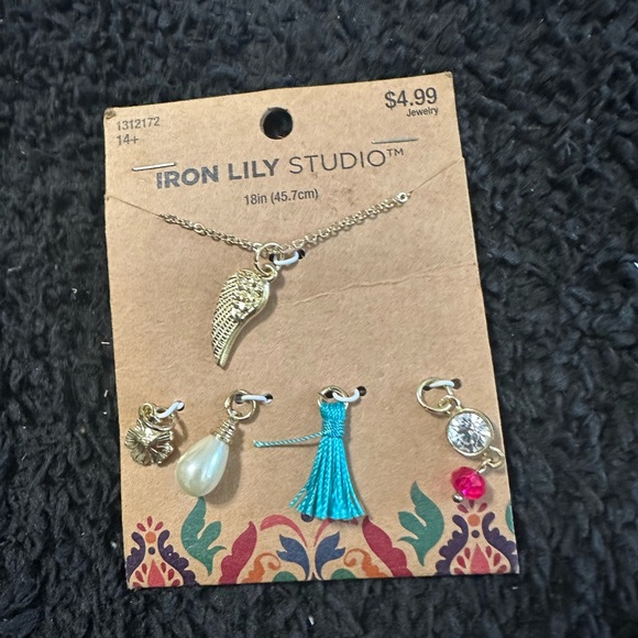 New Iron  Lilly Studio & Instant Gratification By Tradition - Picture 2 of 6